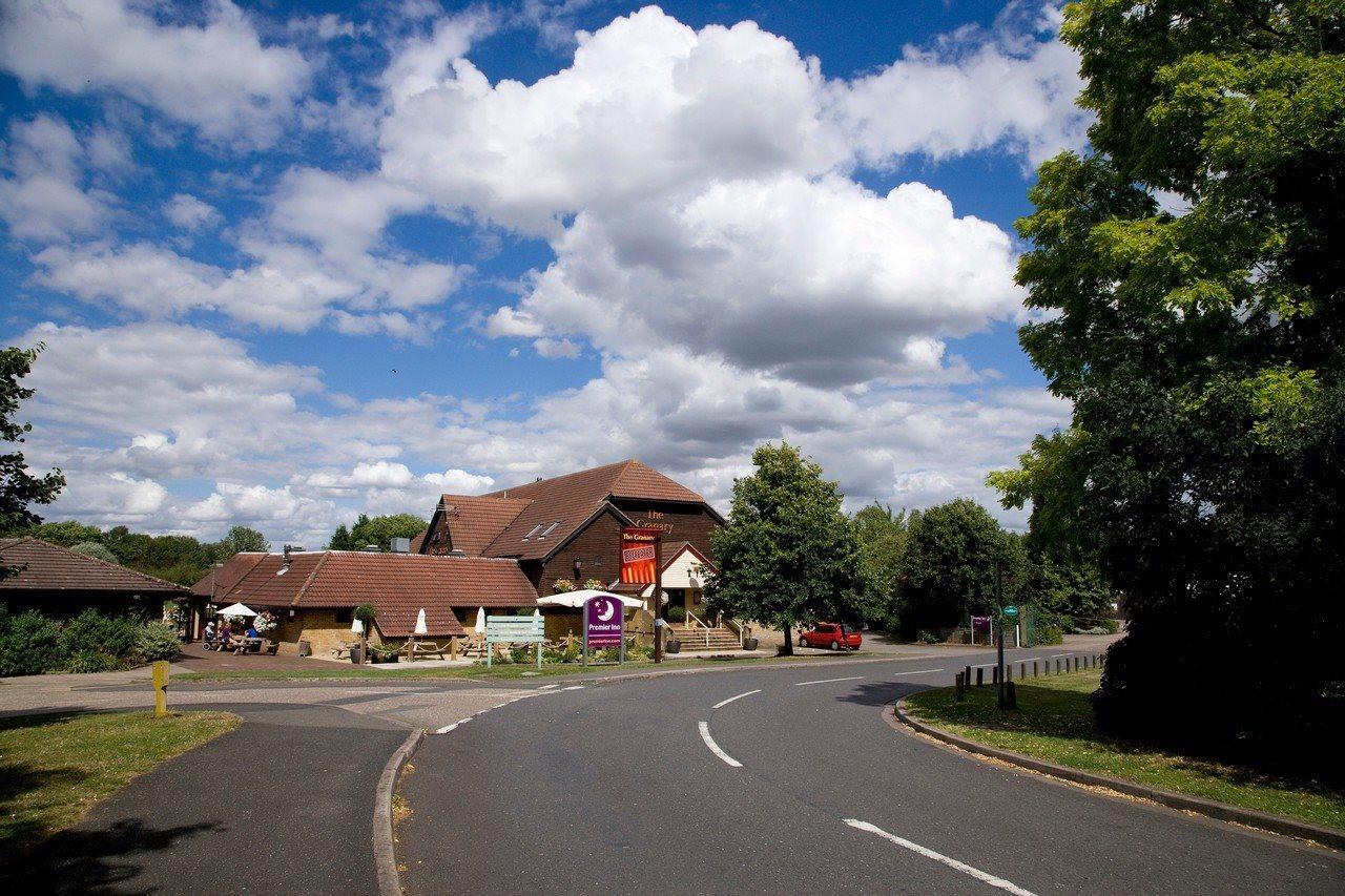 Premier Inn Peterborough - Ferry Meadows Εξωτερικό φωτογραφία