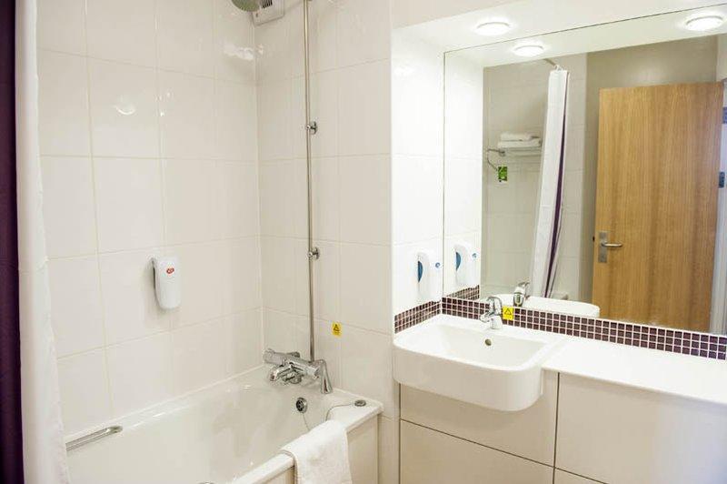 Premier Inn Peterborough - Ferry Meadows Εξωτερικό φωτογραφία