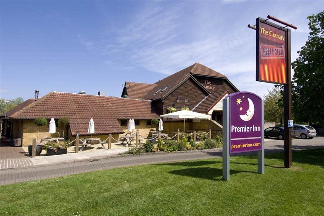 Premier Inn Peterborough - Ferry Meadows Εξωτερικό φωτογραφία